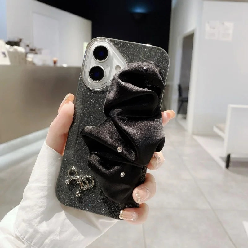 Coque de téléphone brillante avec chouchou