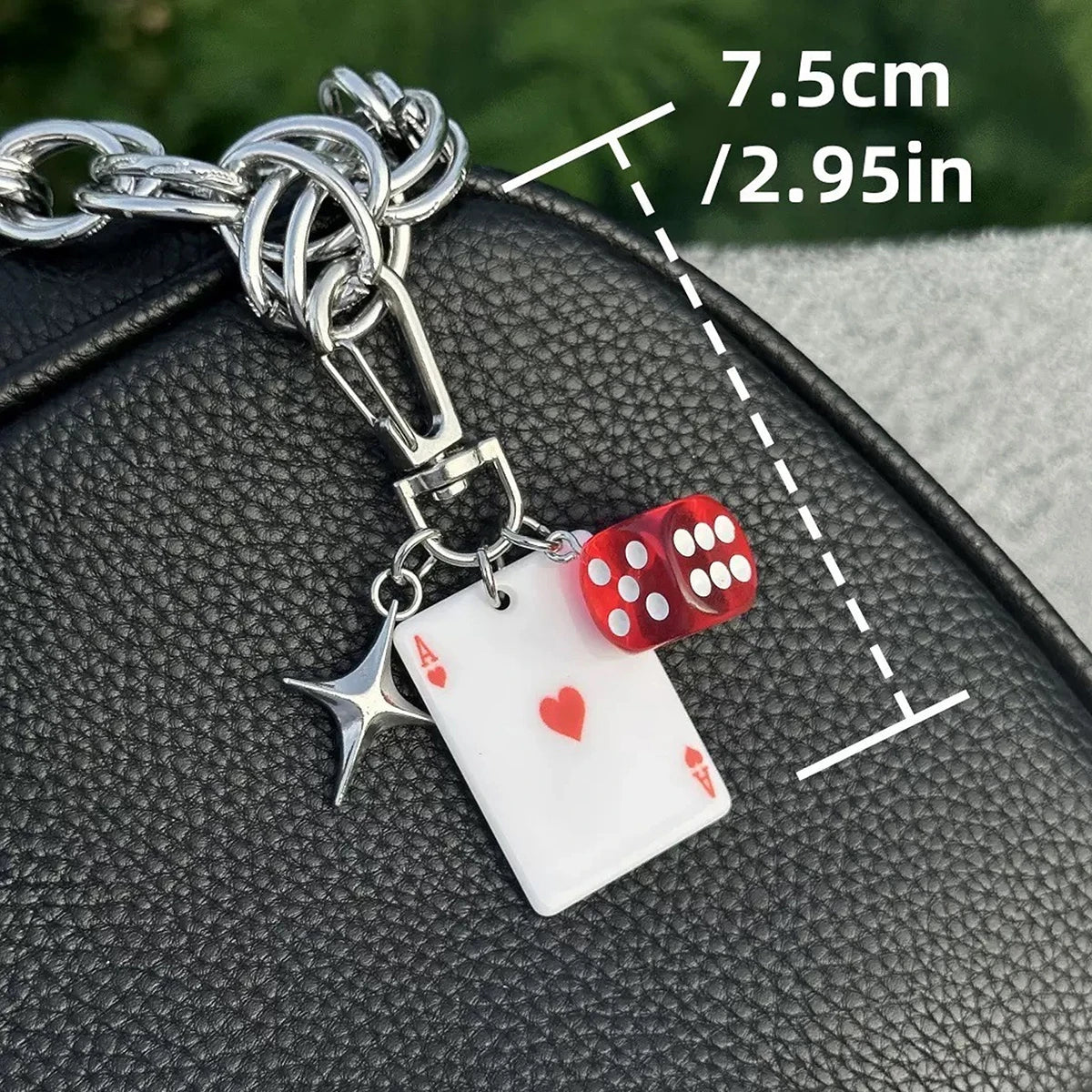 Porte clé avec carte de jeu