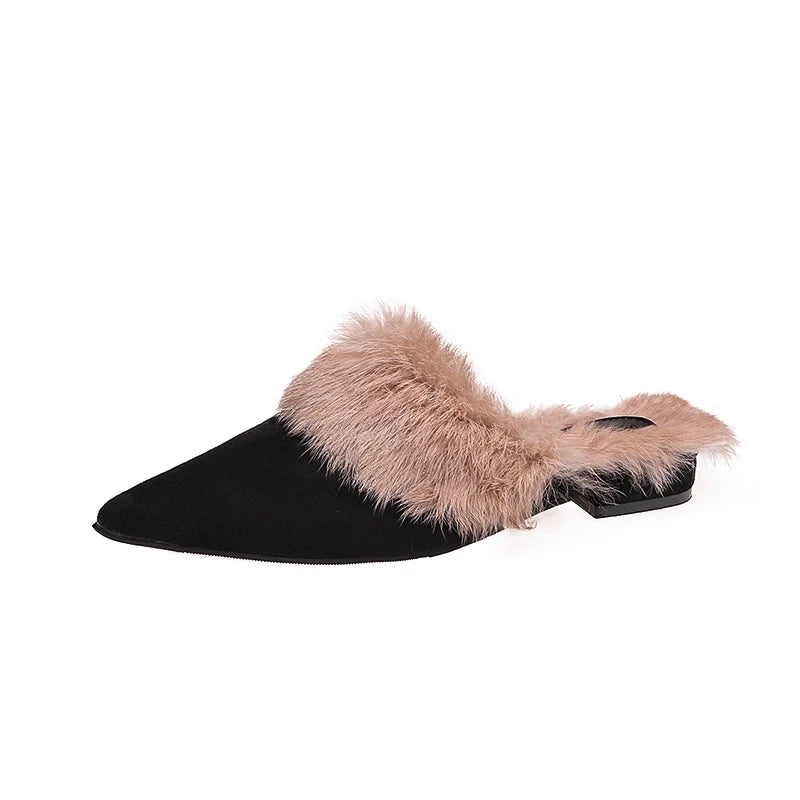 Chaussons pointus avec fluffy end