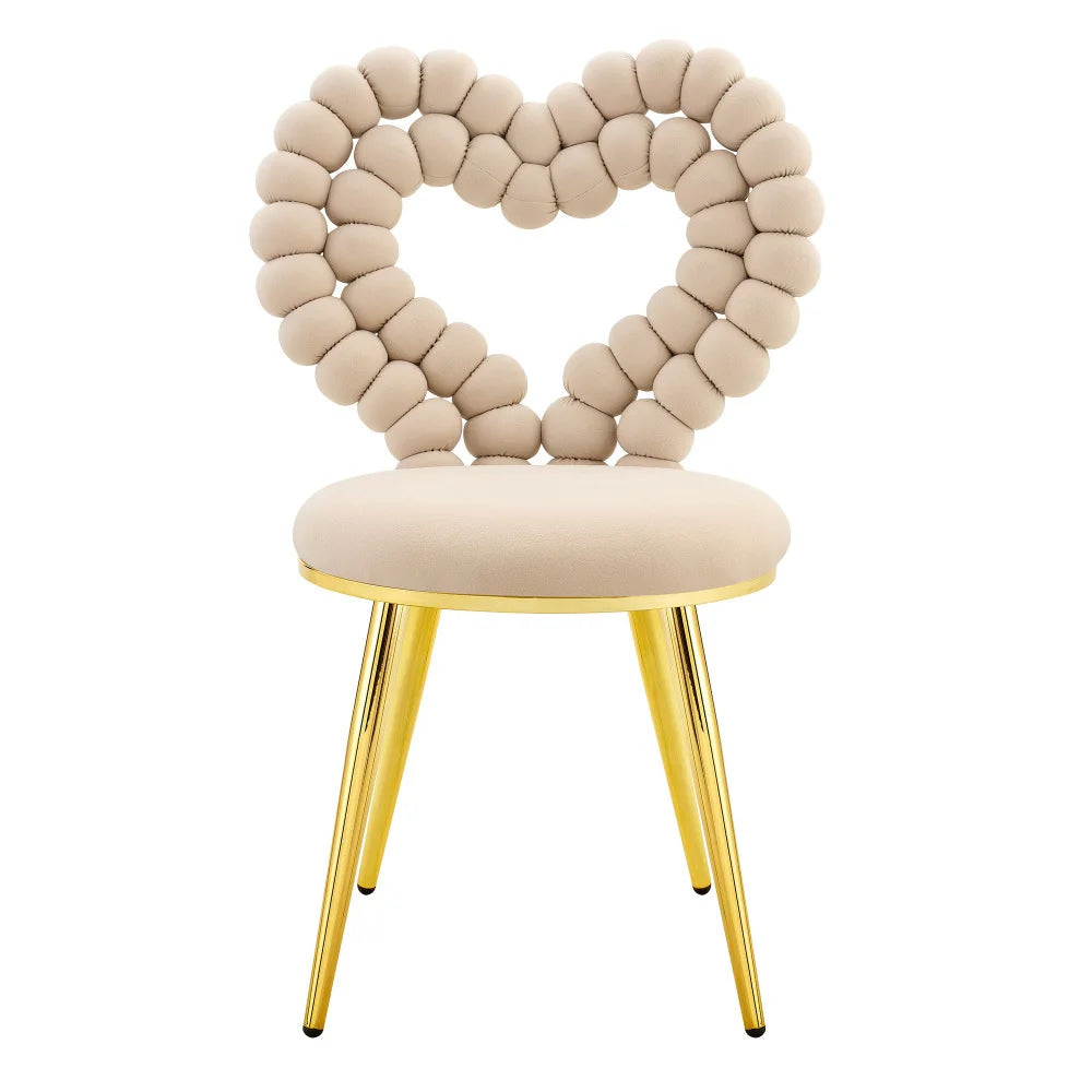 2 chaises avec dossier en coeur beige