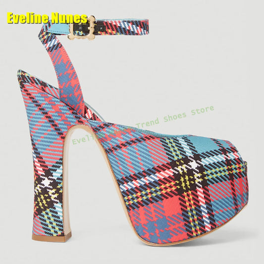 Talons avec plateforme style "Westwood"