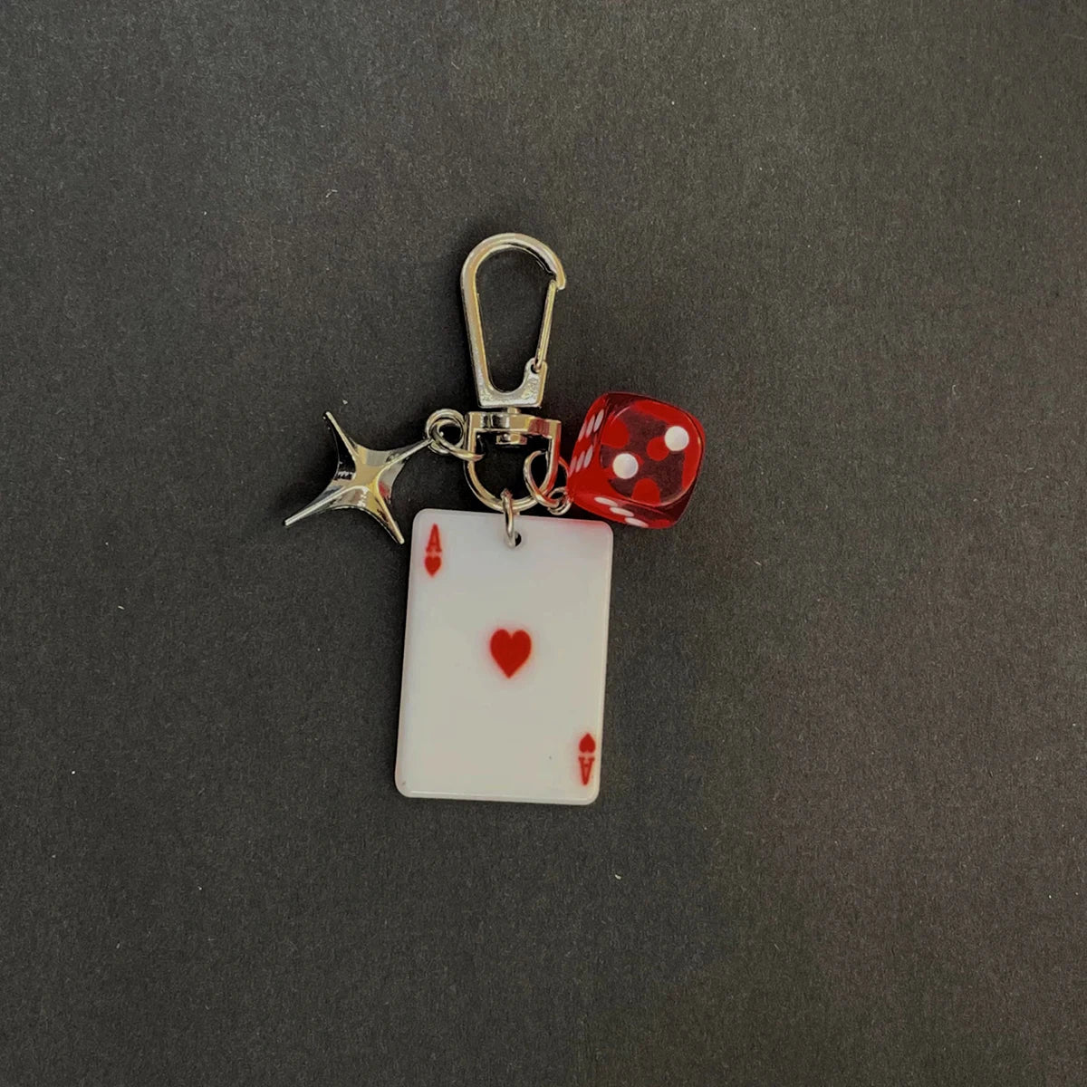 Porte clé avec carte de jeu