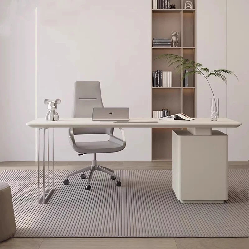 Bureau Minimaliste Moderne