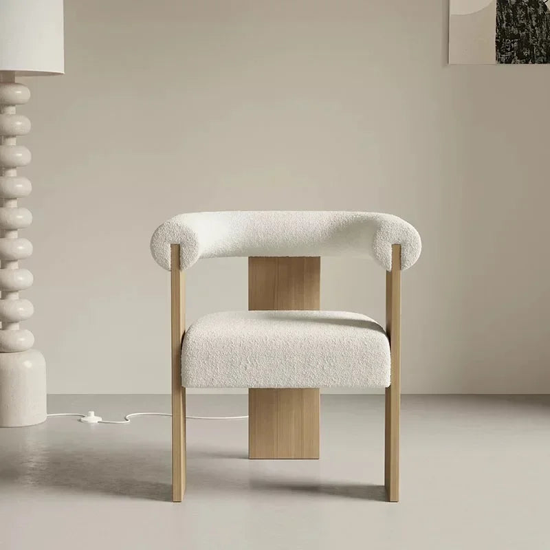 Chaises de salon finitions bois