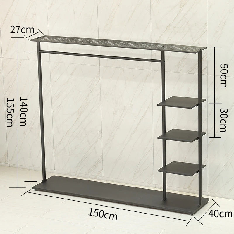 Porte vêtements avec étagères