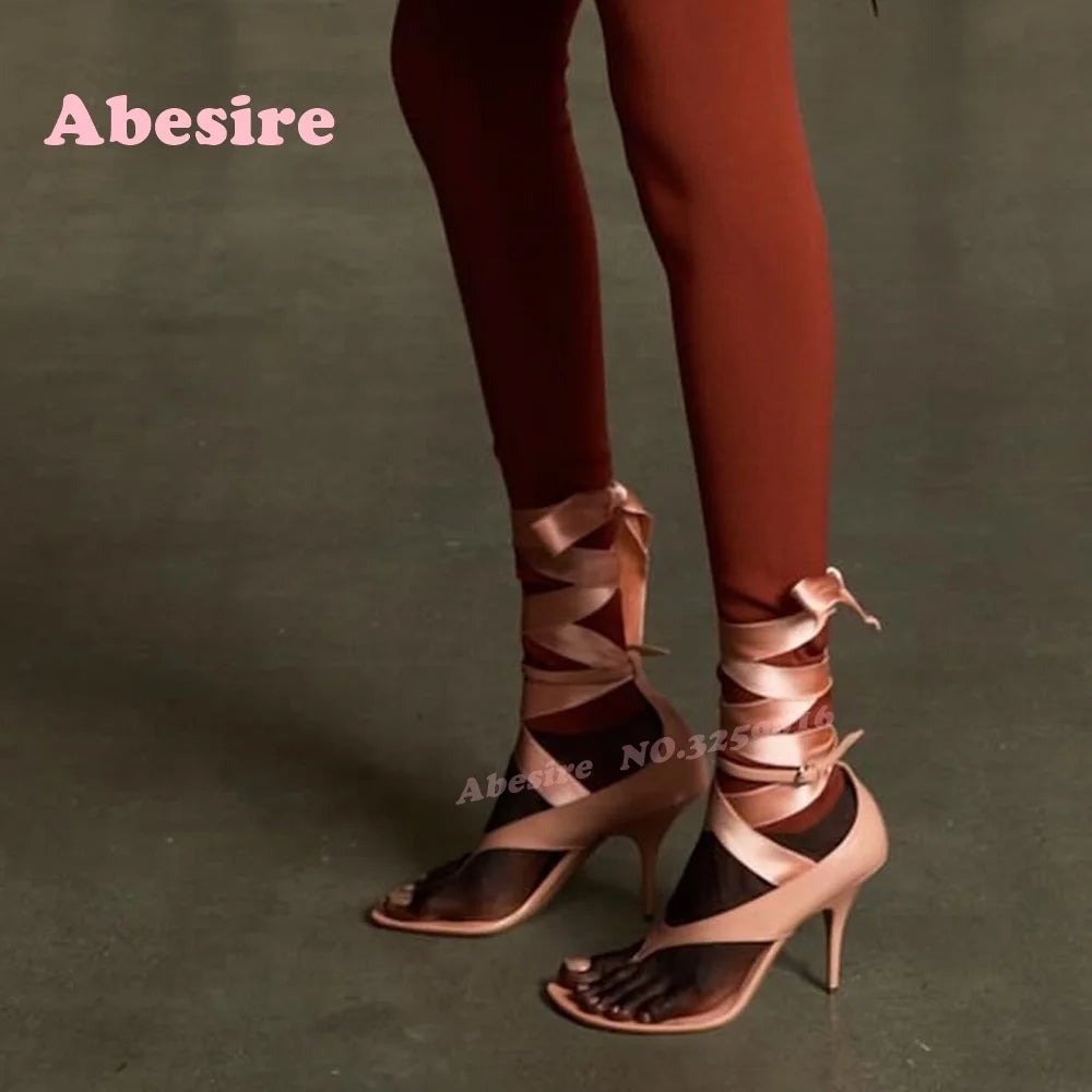 Talons avec lacets de ballerine en satins