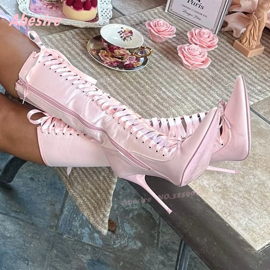 Bottes Pointées Satinée à Talos avec lacets