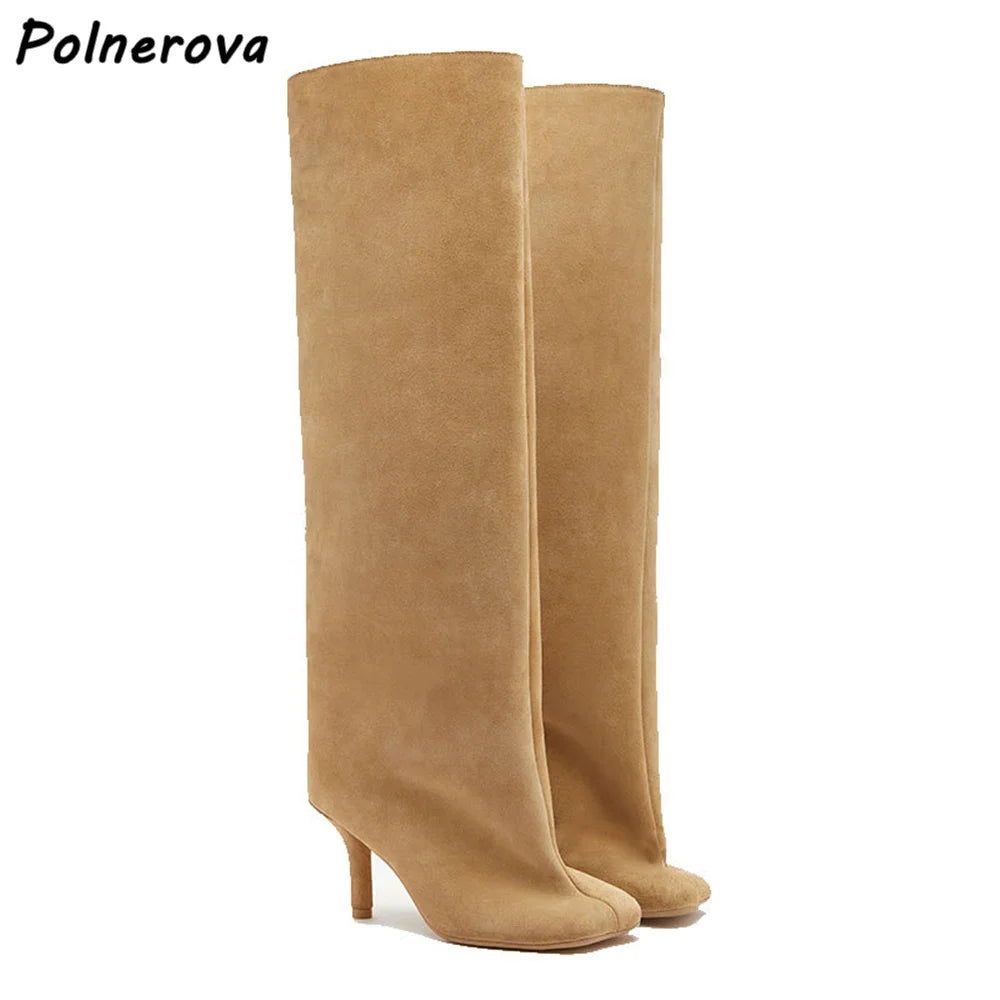 Bottes à taille hautes en daim