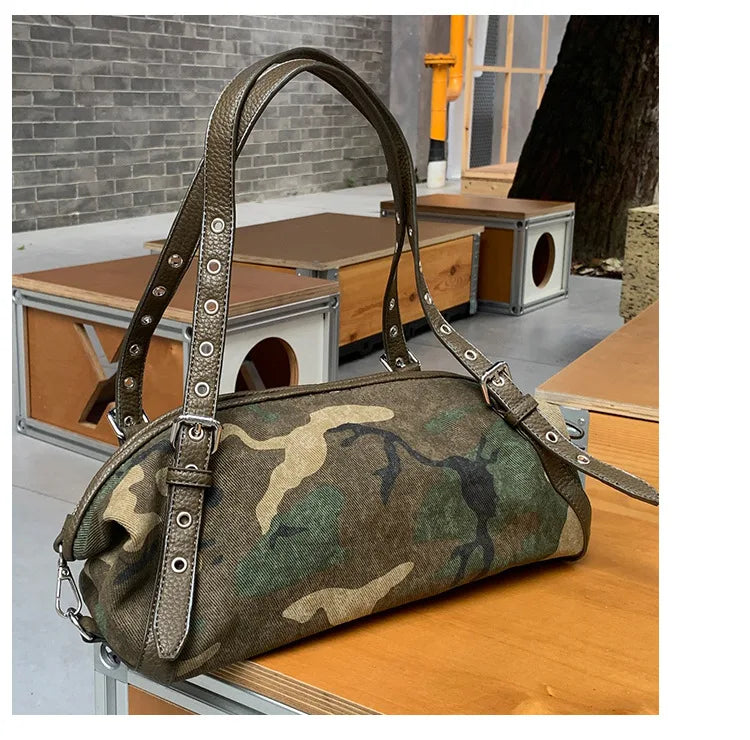 Sac à main motif militaire