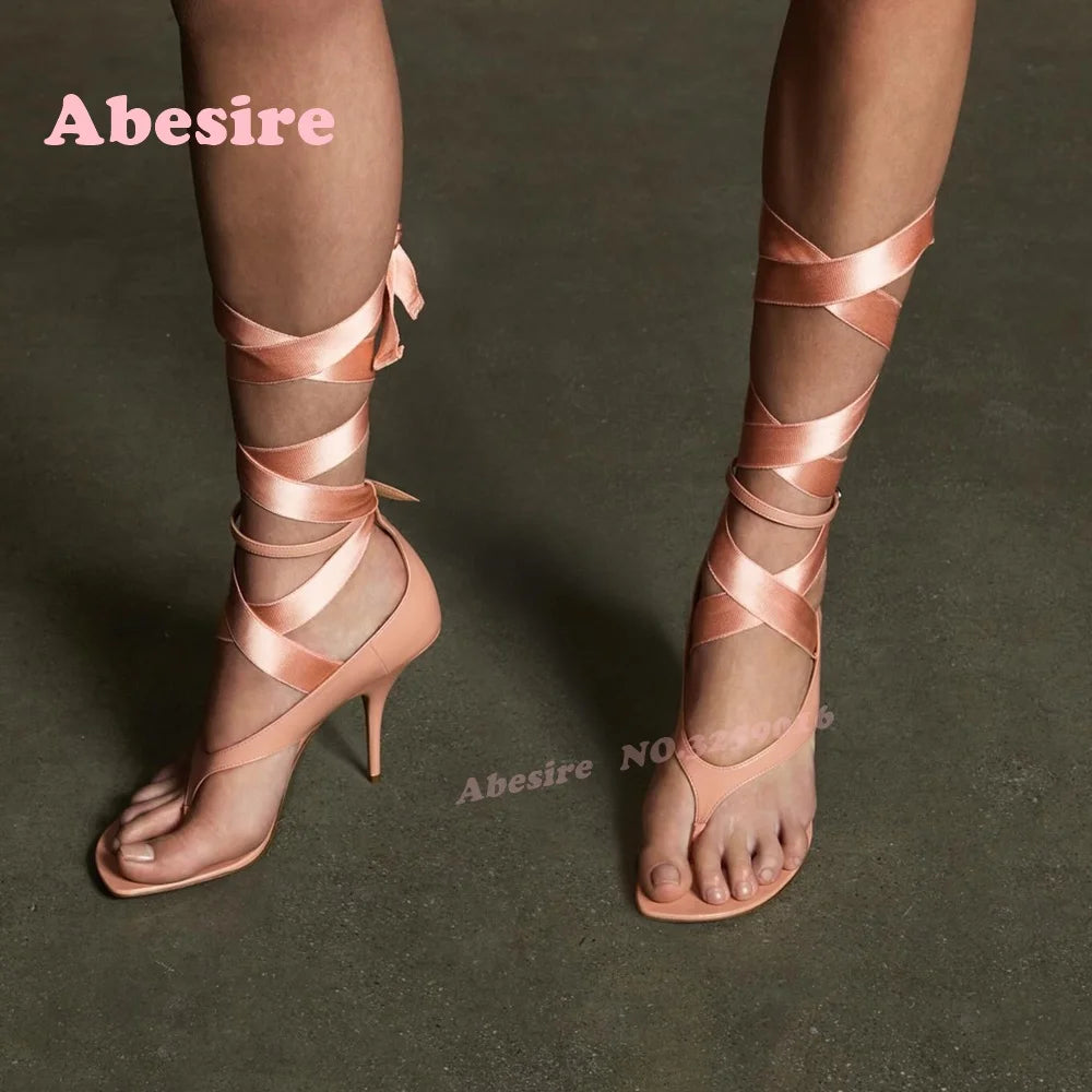 Talons avec lacets de ballerine en satins