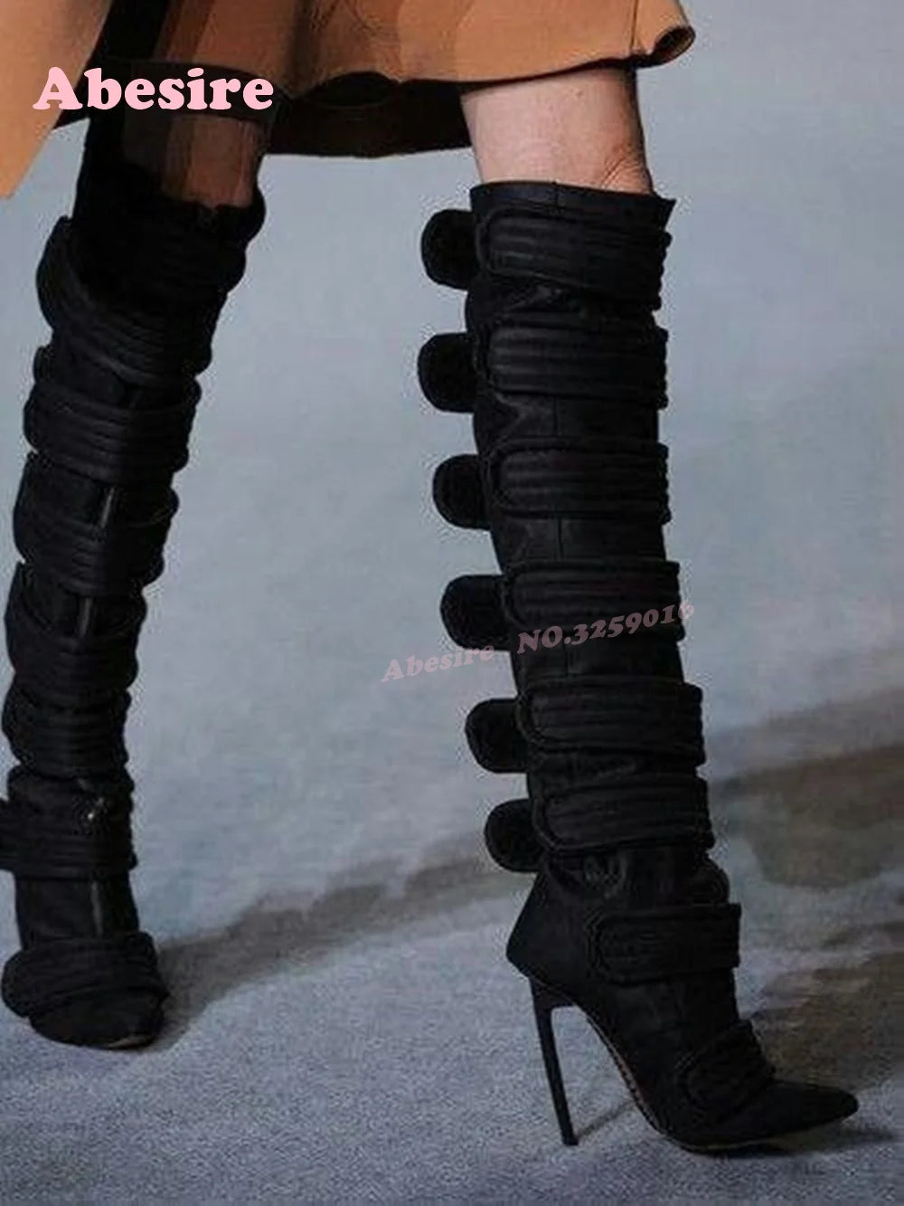 Bottes Pointés à Talon style "Romain"