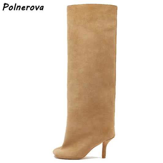 Bottes à taille hautes en daim