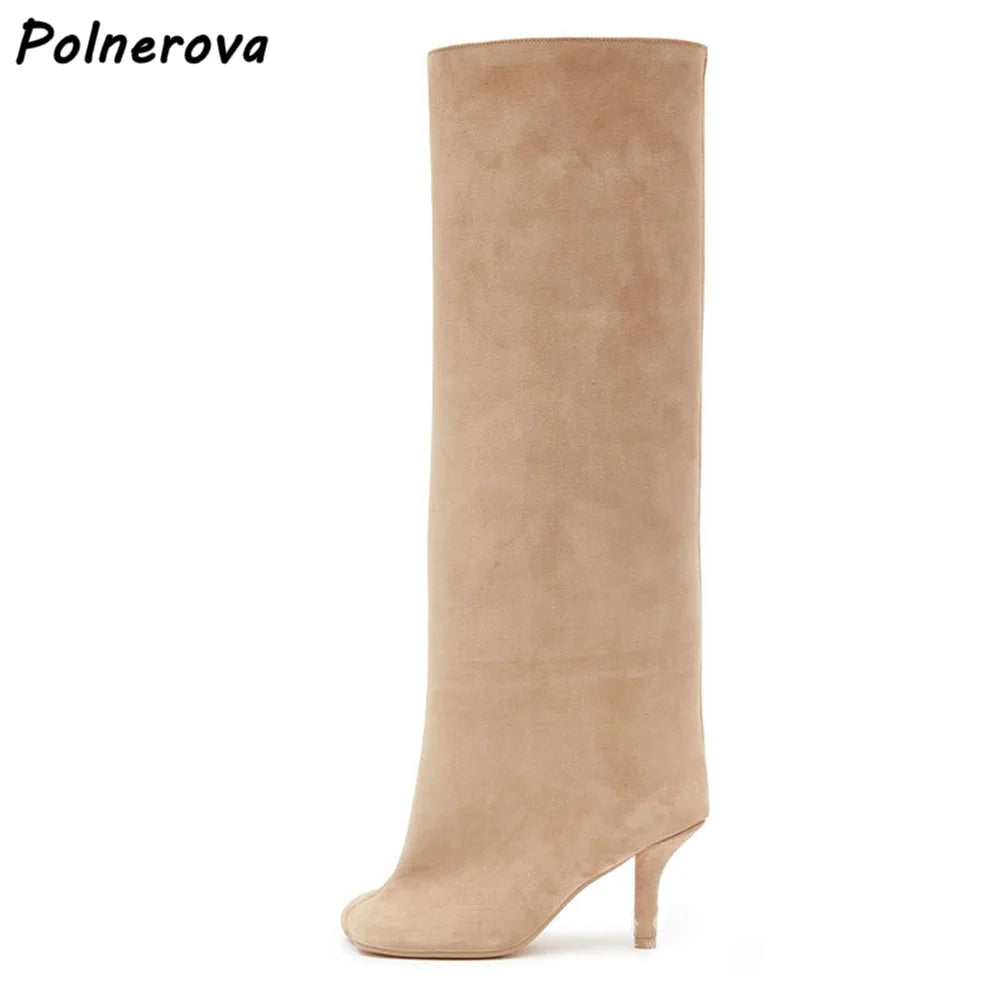 Bottes à taille hautes en daim