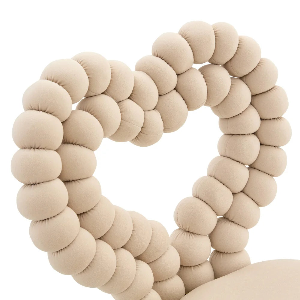 2 chaises avec dossier en coeur beige