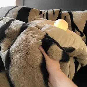 Set doux pour le lit 4 pièces avec des motifs tigrés