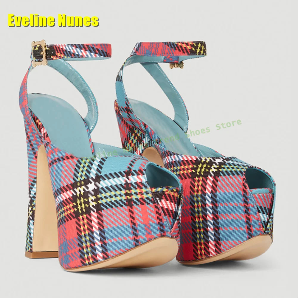 Talons avec plateforme style "Westwood"